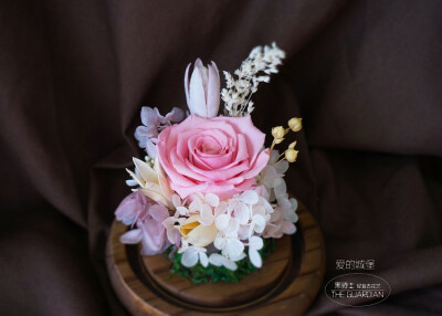 黑骑士轻复古花艺永生花ROSEONLYFORYOU爱的城堡系列