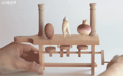 日本艺术家原田和明（Kazuaki Harada）的手工木作机械玩具作品。