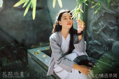 我们不说话，不等于没有话说。有时候，是别人磨叽得太多，自己不想说了；有时候，是自己顾虑得太多，最终无心说了。