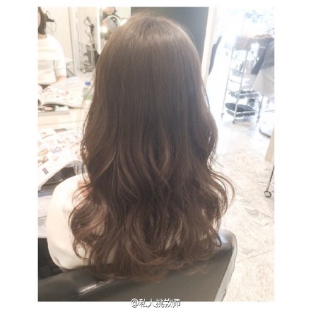 等头发长长了 弄个这样的卷发