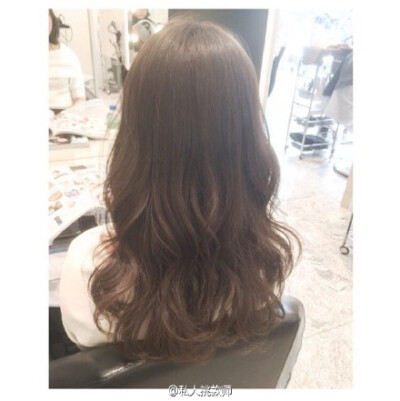 等头发长长了 弄个这样的卷发