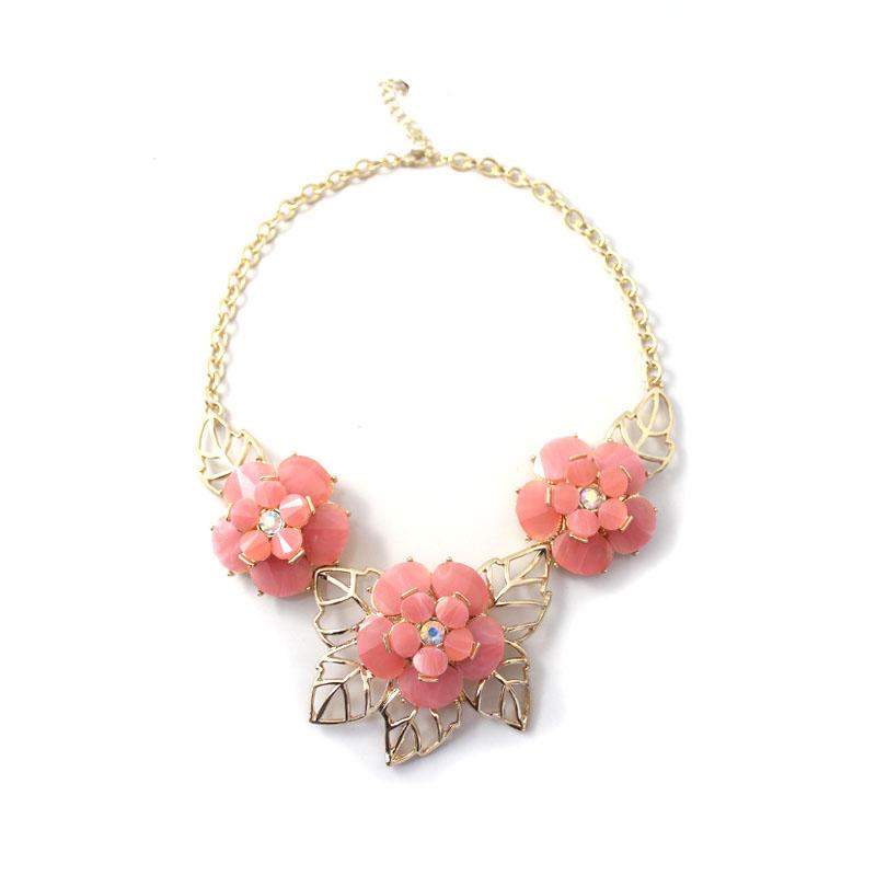 99克拉 欧美饰品 SUMNI粉色淡蓝色 金色树叶 短款项链KS