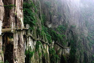 俗语说 五岳归来不看山 黄山归来不看岳 天下第一险的华山有怎样的风景 采集i8560.com