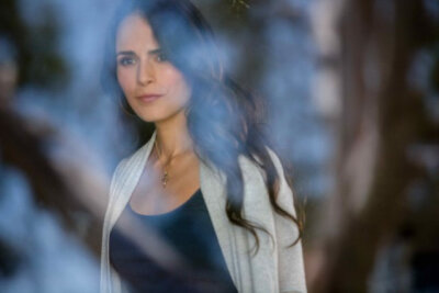 Still of Jordana Brewster in Furious 7 (2015)