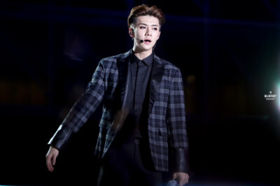 #吴世勋Sehun0412生日快乐##SEHUN# @wu世勋-EXO 我喜欢你的作品《call me baby》【更圖】【BLUSTERY】150328 Music Bank in Hanoi