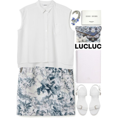 #lucluc @lucluc Shopping on: http://www.lucluc.com Skirt: http://www.lucluc.com/bottoms/skirts/lucluc-floral-printed-bodycon-mini-skirt.html Earrings: http://www.lucluc.com/accessories/earrings/luclu…