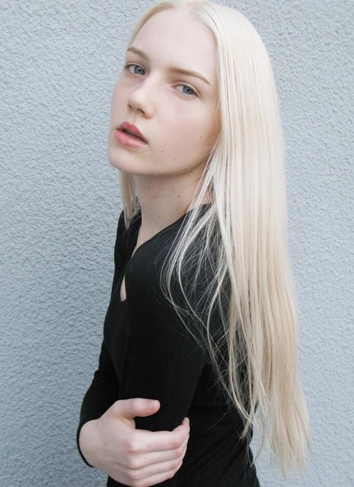 Polaroids Emily Ruhl October 2011 (Polaroids/Digitals)、Emily Ruhl、FASHION、时尚、MODEL