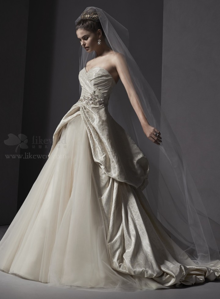 Maggie Sottero 婚纱