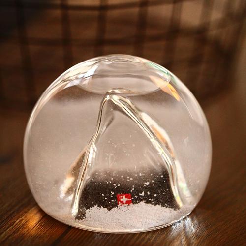 香港创意家居 瑞士阿尔卑斯山玻璃水球 山脉雪景