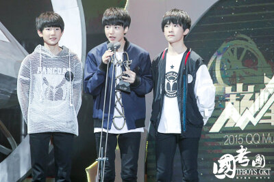 TFBOYS 2015QQ音乐年度盛典