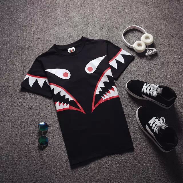 春夏新款圆领短袖休闲潮男鲨鱼韩版t恤百搭款学生班服创意修身