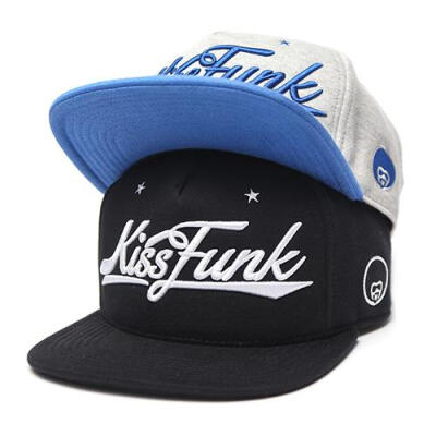 KISSFUNK 抓绒 卫衣料 棉质Snapback Old School 刺绣棒球帽