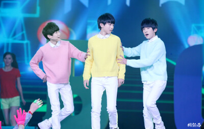 TFBOYS 2015上海东方风云榜