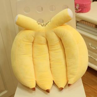 香蕉抱枕超可爱靠枕 香蕉坐垫靠垫送女生创意生日礼物礼品