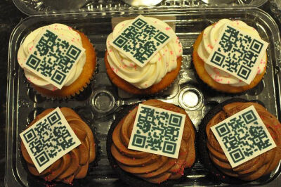 【Evanescent】QR Code Cupcakes!