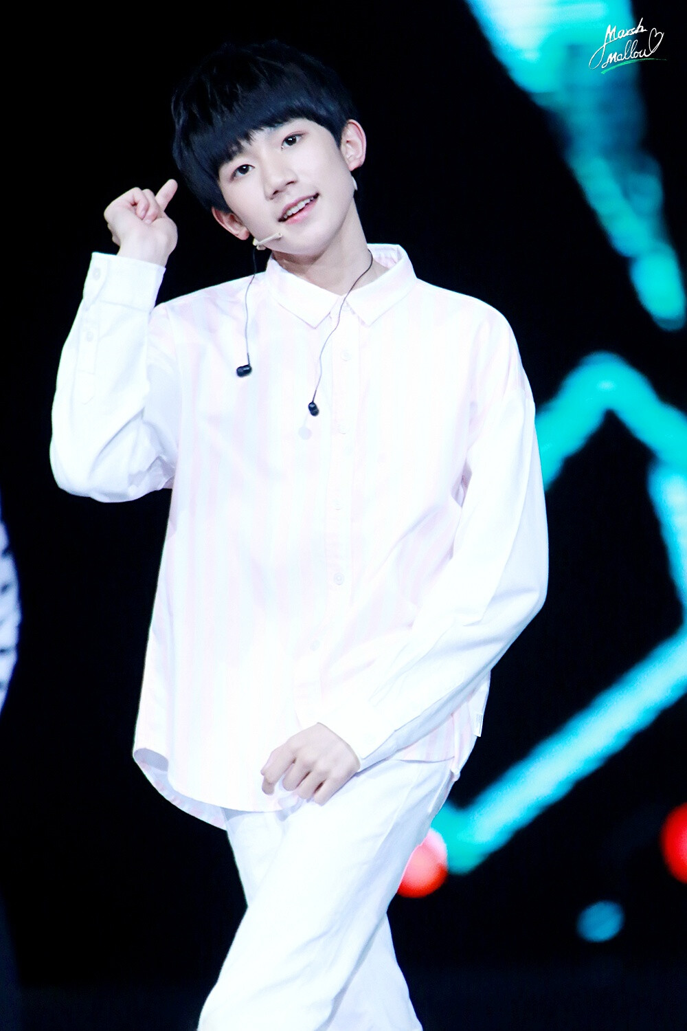 王源 2015 音乐风云榜颁奖典礼