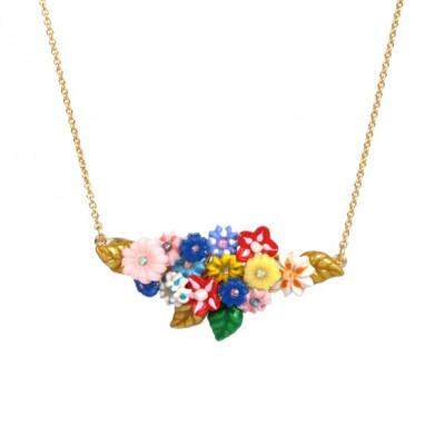 Collier bouquet de petites fleurs