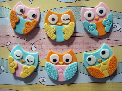 Owl cupcake toppers