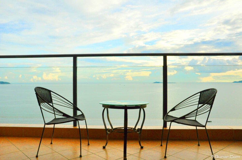 去呼呼三亚iHome度假公寓（三亚湾兰海三期店）全海景无遮挡两室两厅