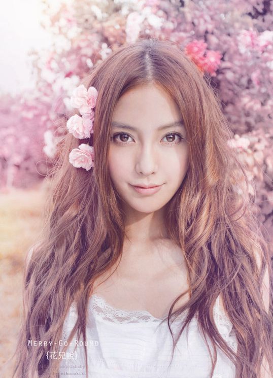 Angelababy 日式甜美新娘白纱裙婚纱照