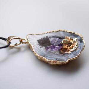 VISHI未时｜天然巴西晶洞玛瑙片紫水晶双层吊坠｜镀金项链｜欧美-淘宝网