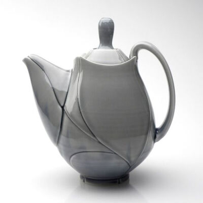 Jeff Campana | &amp;quot;Grey Leaf Teapot&amp;quot;, porcelain (2012).