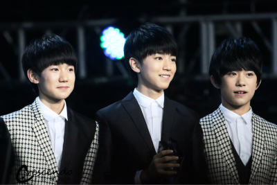 TFBOYS 2015音乐V榜年度盛典