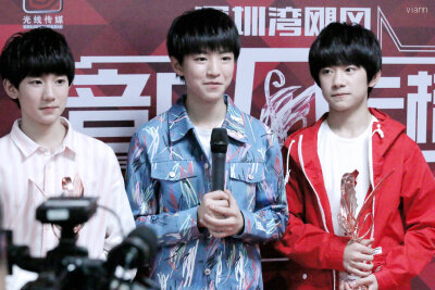 TFBOYS 2015音乐风云榜年度盛典