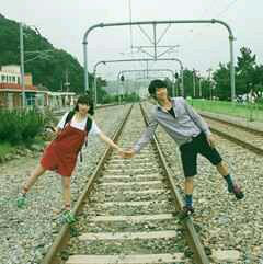 岁月里你很干净 比水净 比酒清