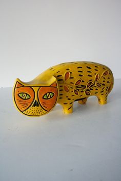 Vintage paper mache yellow cat bank