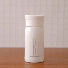 由 THERMOS × BRUNO 合作推出的新款字母限定版保温杯！A、H、K、M、R、Y六款，哪款是您的最爱？