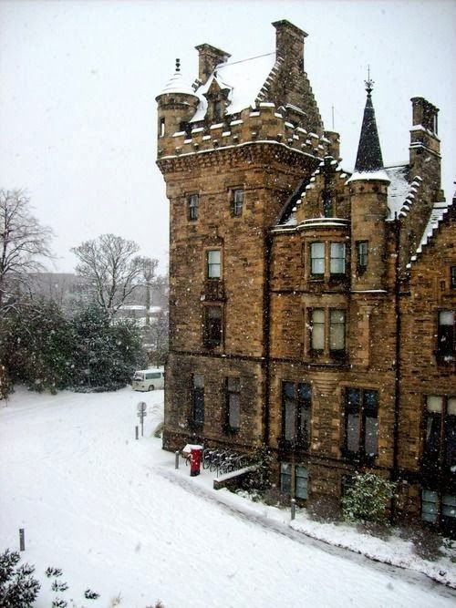 Snowy Day, Edinburgh, Scotland 下雪天，爱丁堡，苏格兰