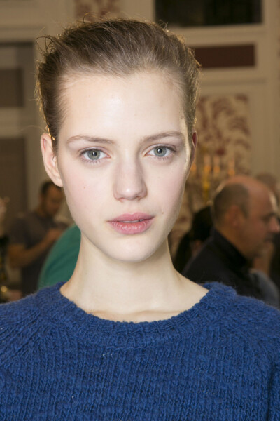 Esther Heesch、Esther Heesch、MODEL