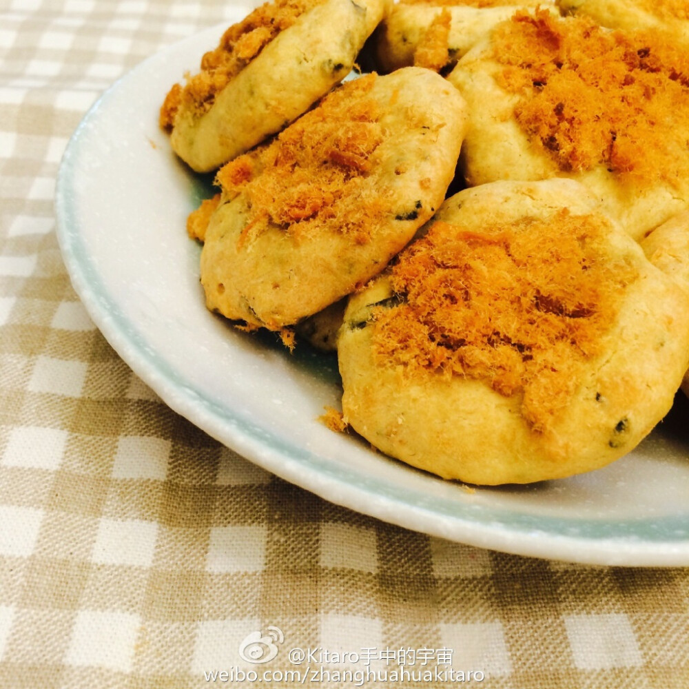 做饼干~~海苔肉松饼！