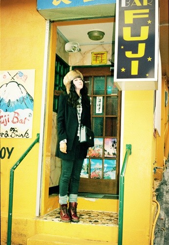 #孔晓振# #孔孝真# 杂志2010年9月号无logo版本10P（图1-2均为未见图）。更多图戳吧内图册：O网页链接