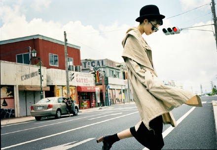 #孔晓振# #孔孝真# 杂志2010年9月号无logo版本10P（图1-2均为未见图）。更多图戳吧内图册：O网页链接