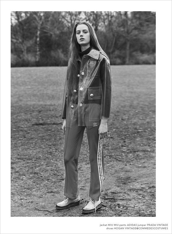 【EDITORIAL】超模 Esther Heesch 摄影师 Nicolas Kantor 掌镜