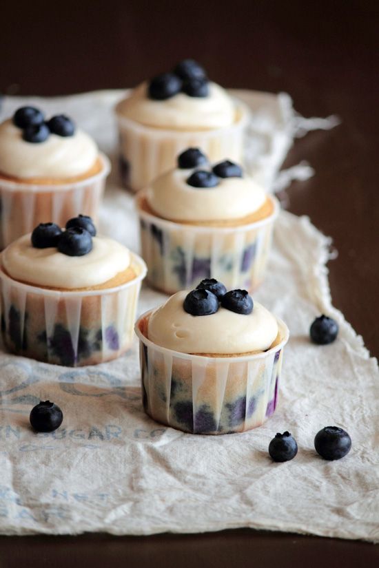 Blueberry Cream Cheese Cupcakes - Cupcake Daily Blog - Best Cupcake Recipes .. one happy bite at a time! Chocolate cupcake recipes, cupcakes