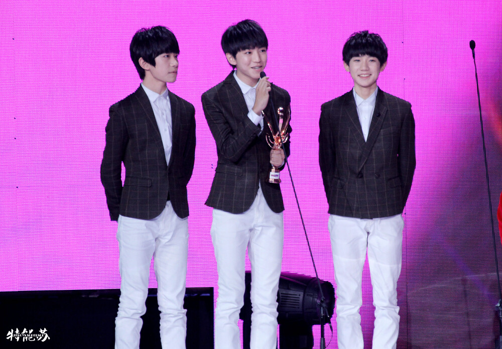 TFBOYS 2015音乐风云榜年度盛典