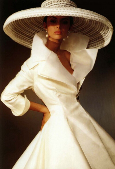 服装设计Fashion Memoir/Dior 时尚回忆典藏版珍藏原版图