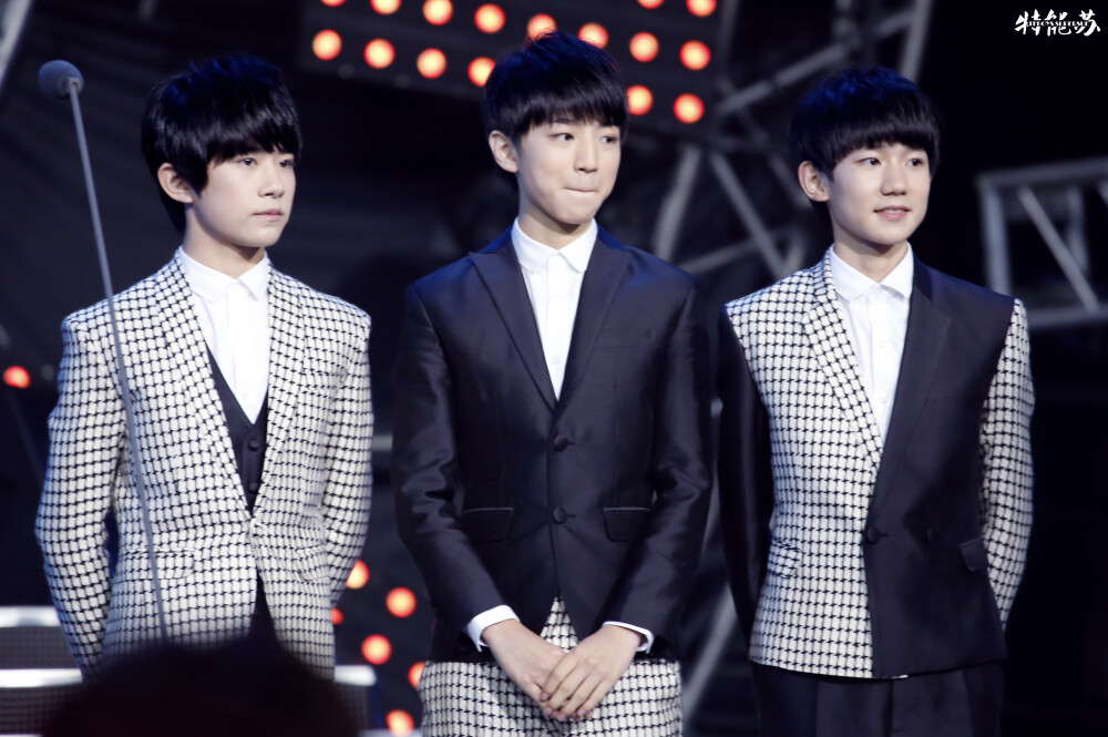 TFBOYS 2015音乐V榜年度盛典