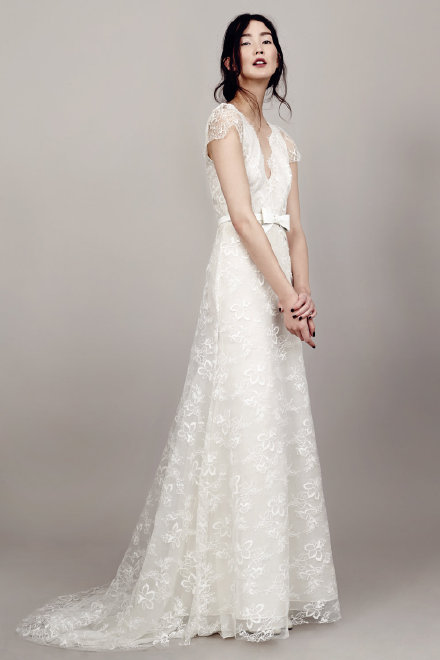 白色的优雅， 蝴蝶的爱情。Kaviar Gauche Bridal Collection 2015 婚纱礼服系列。