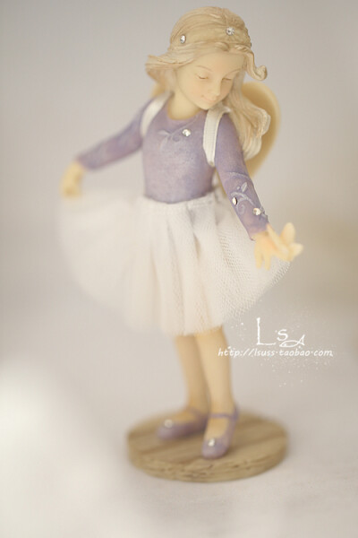 Lsuss梦幻纱裙娃娃芭蕾树脂摆件蝴蝶跳舞紫色水钻