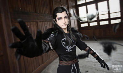 作品名：秦时明月， 角色名：墨鸦 ， cn: 厉小影_ ， 摄影：烬阳