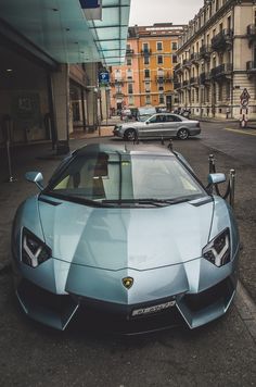 Lamborghini Aventador