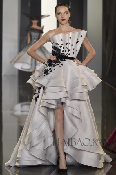 Ralph &amp;amp; Russo 2014秋冬高级定制女装秀