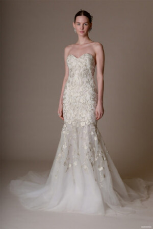 Marchesa 2016春夏婚纱系列。