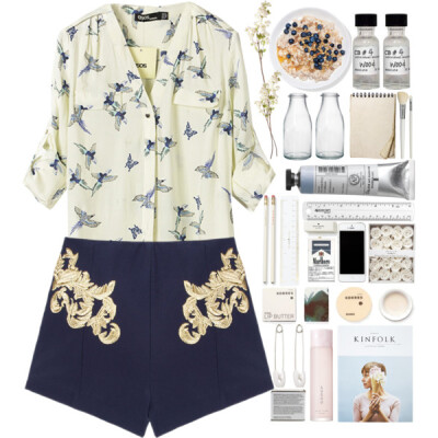 A fashion look from August 2014 featuring shirts &amp;amp; blouses, Finders Keepers and Kristin Cavallari. Browse and shop related looks.