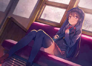 今晚在威信里推荐的动漫是《我的青春恋爱物语果然有问题》，校园恋爱故事的男主迟钝装傻四处插旗不死最终却都是人生赢家。却少有人来注意那些校园生活的失败者，而比企谷毫无疑问是他们中的精英，死鱼眼，孤僻，被排挤，虽然向往美好的校园生活，但能看穿虚伪的人际关系后放弃，孤独变成了他的象征。