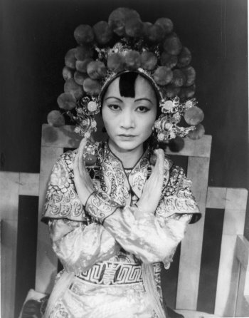 Portrait of Anna May Wong in Turandot by Carl Van Vechten, 1937